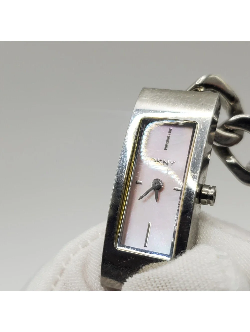 DKNY Women NY-3323 MOP Pink Dial Silver Tone Analog 13mm Watch New Battery